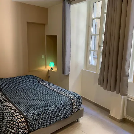 Grande Chambre-appartement Sara